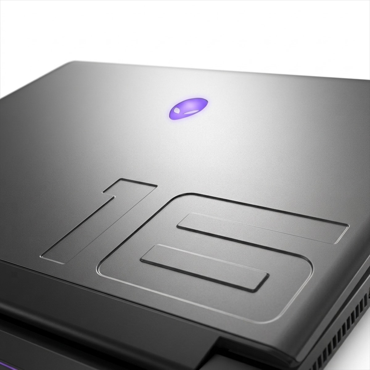Dell Alienware m16 R2 Gaming Laptop (16" 2K 240Hz, Intel Core Ultra 9 185H, 16GB DDR5, 1TB NVMe SSD, NVIDIA GeForce RTX 4060 8GB) – Pre owned (3 Months Warranty)